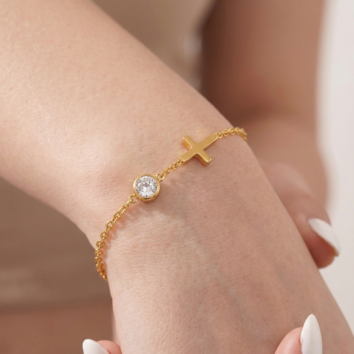 Pulseira com Cruz e Zircónia