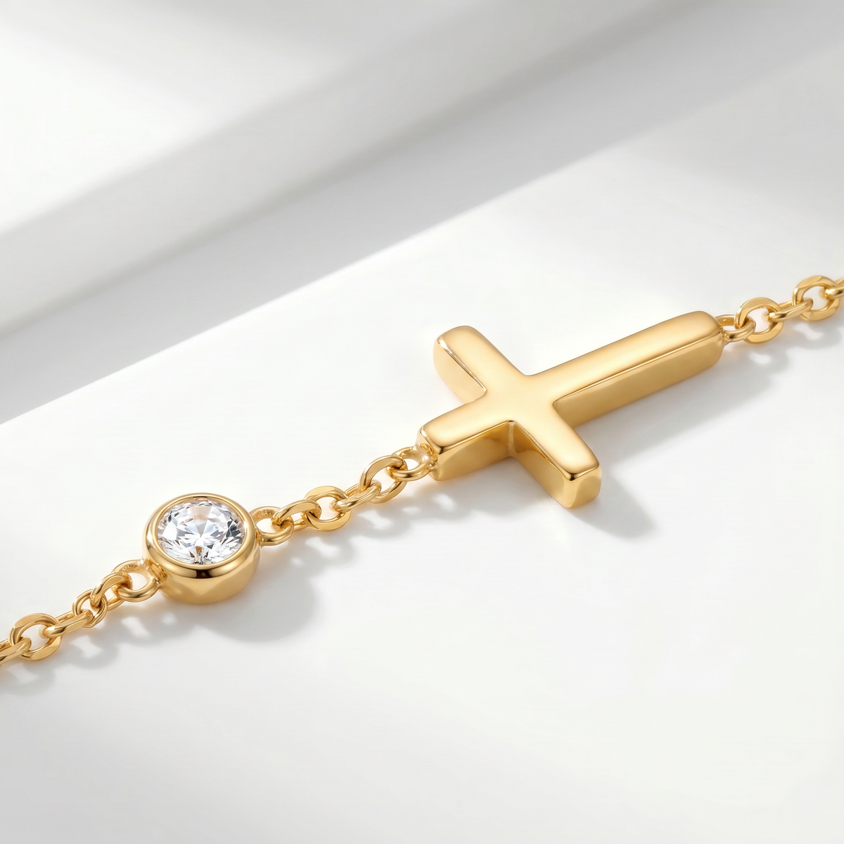 Pulseira com Cruz e Zircónia
